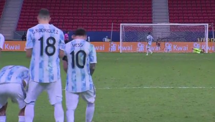  美洲杯决赛，阿根廷点球战胜巴西