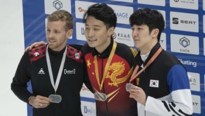  双冠王志在三连冠，全员备战进入冲刺阶段  