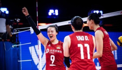  欧冠淘汰赛激情碰撞，顶级球星闪耀赛场