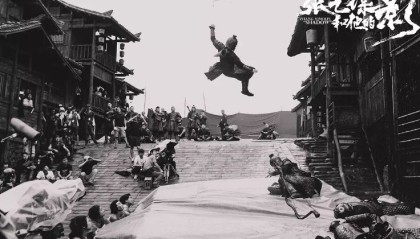  电竞纪录片热播，幕后故事展现行业真实面貌