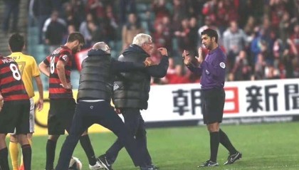  主场哨声引发争议，裁判判罚成赛后焦点