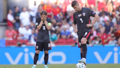  丘里奇克罗地亚火炮，多哈公开赛决胜盘惊险取胜