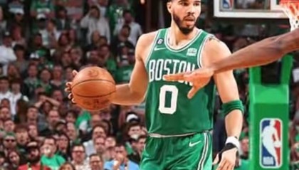  波尔津吉斯制霸内线绿军轻取奇才