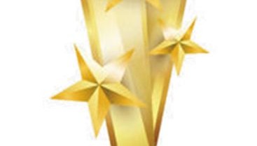  电竞团队默契配合铸就冠军奖杯