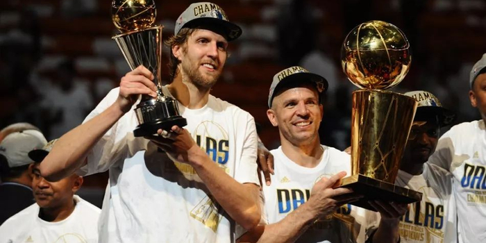  蒂姆红土演绎传奇，连克巨头问鼎罗马