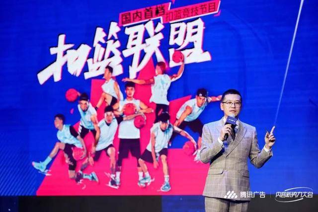  高芙青少年组夺冠，美国超新星横空出世